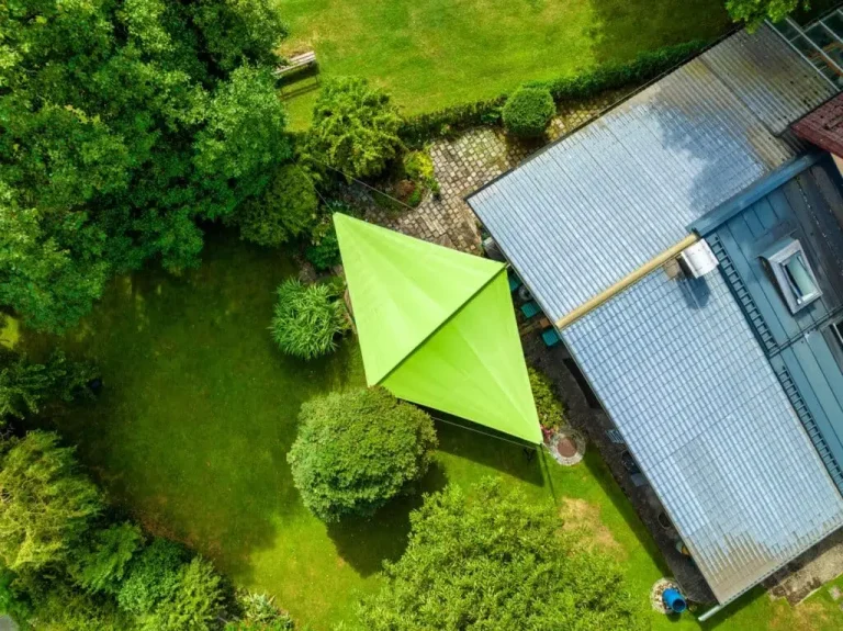 Sonnensegel für die Terrasse: Die perfekte Lösung für stilvollen und flexiblen Sonnenschutz